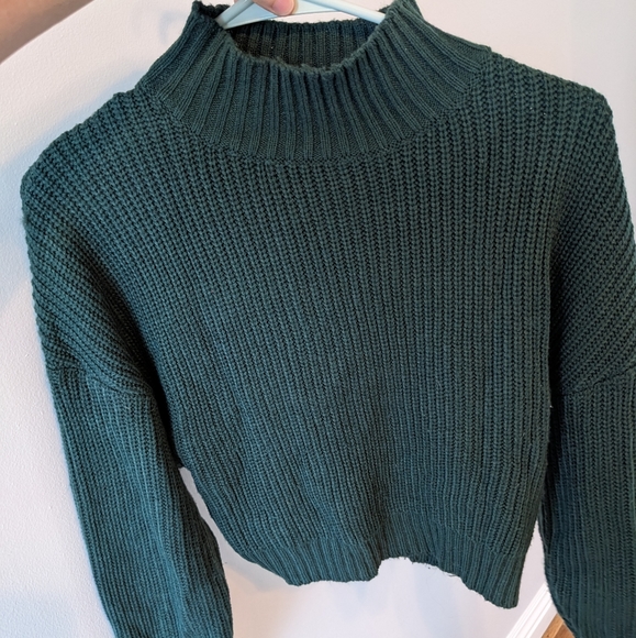 Zaful small sweater turtleneck - Picture 3 of 5